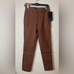 NWT Lululemon Men’s Commission Pant Slim 28x32 waist 28 length 32 pants golf